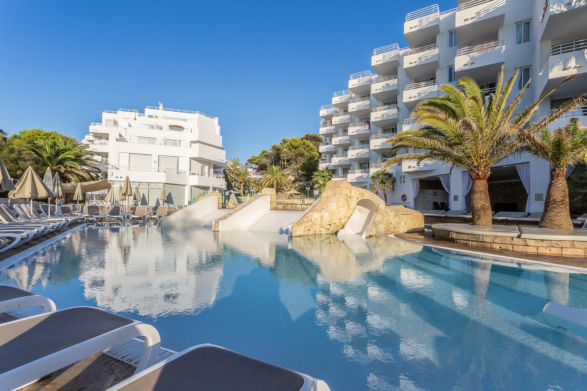 Fergus Style Cala Blanca Suites Santa Ponsa Eksteriør bilde